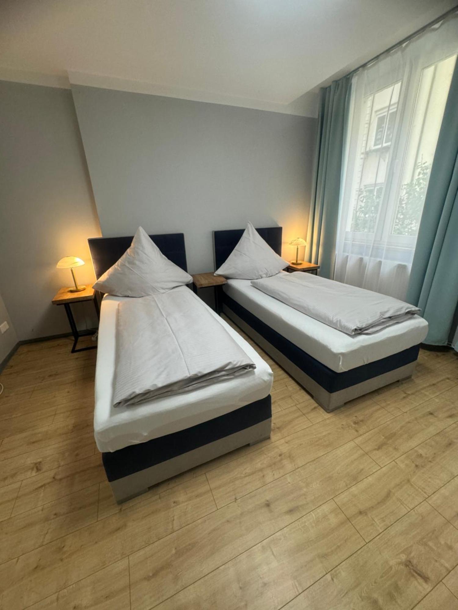 Studio Apartment Am Hauptbahnhof N.4 Нюрнберг Екстер'єр фото